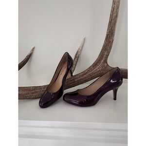 Antonio Melani Burgundy Patent Textured Leather Pumps Heels 7.5 Plum Pointed Toe